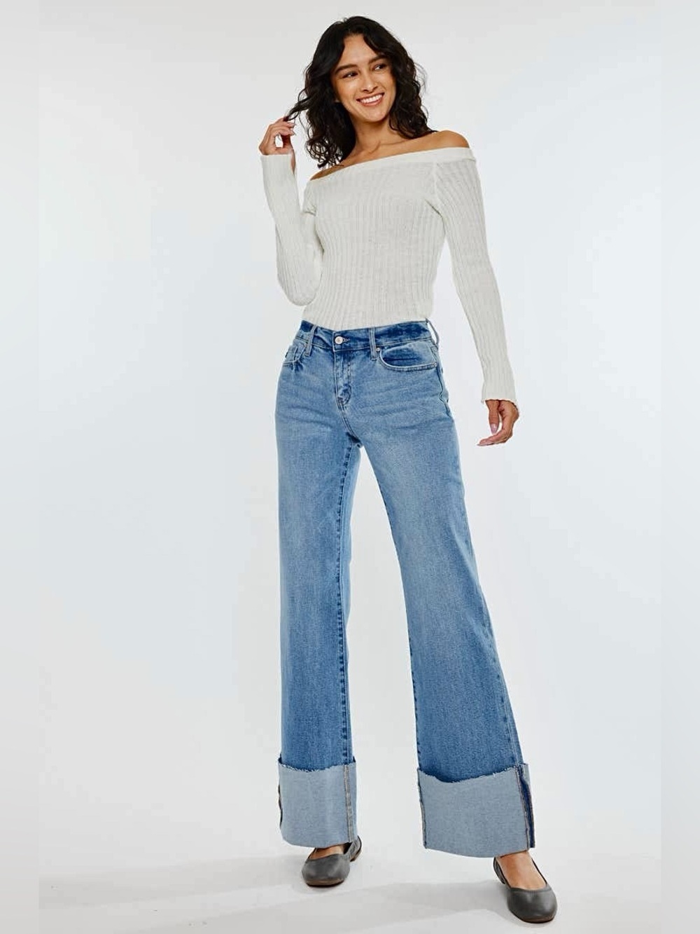 Kan Can – Mid Rise Wide Flare Cuff Jeans Medium Wash Raw Hem – Sz. 29 / 11 - Picture 3 of 8